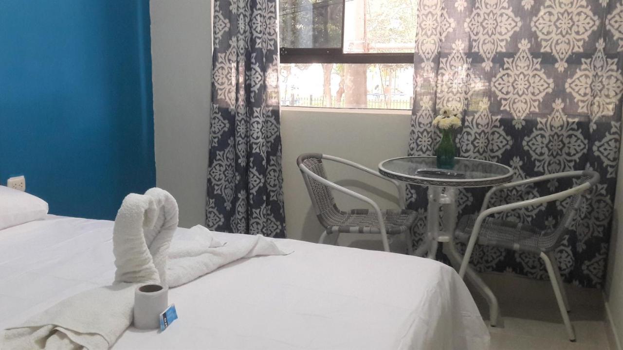 AYPA Hostal Trujillo Kültér fotó